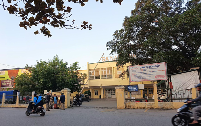 Ga Nam Định