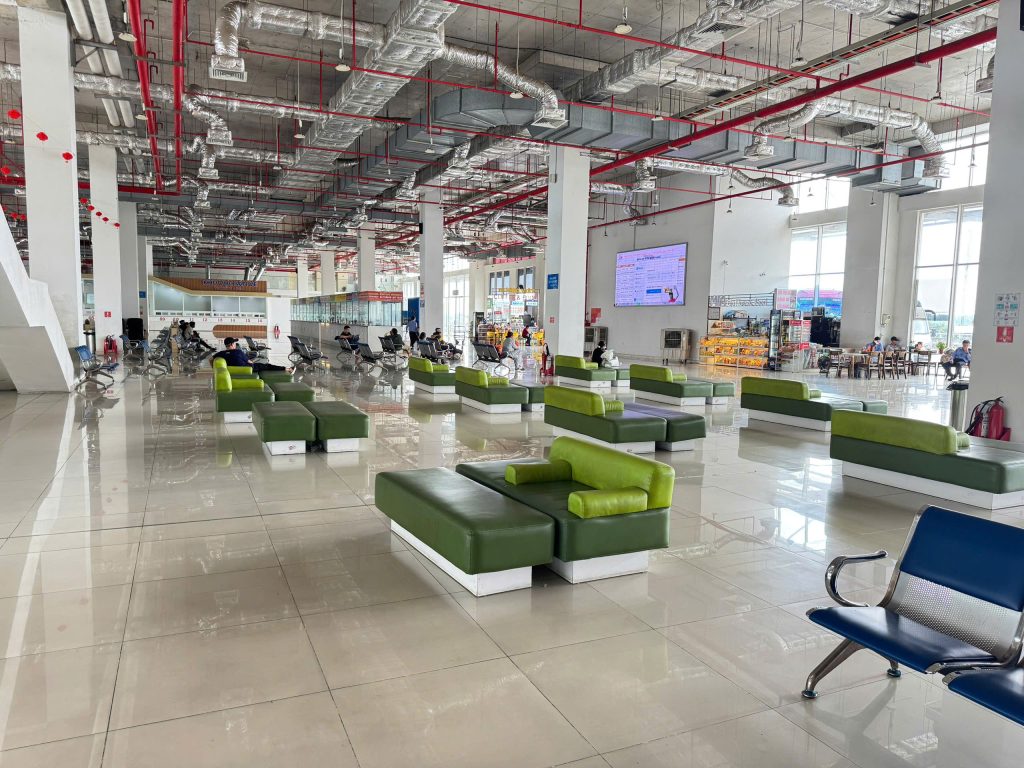 Waiting hall New Mien Dong Bus Station