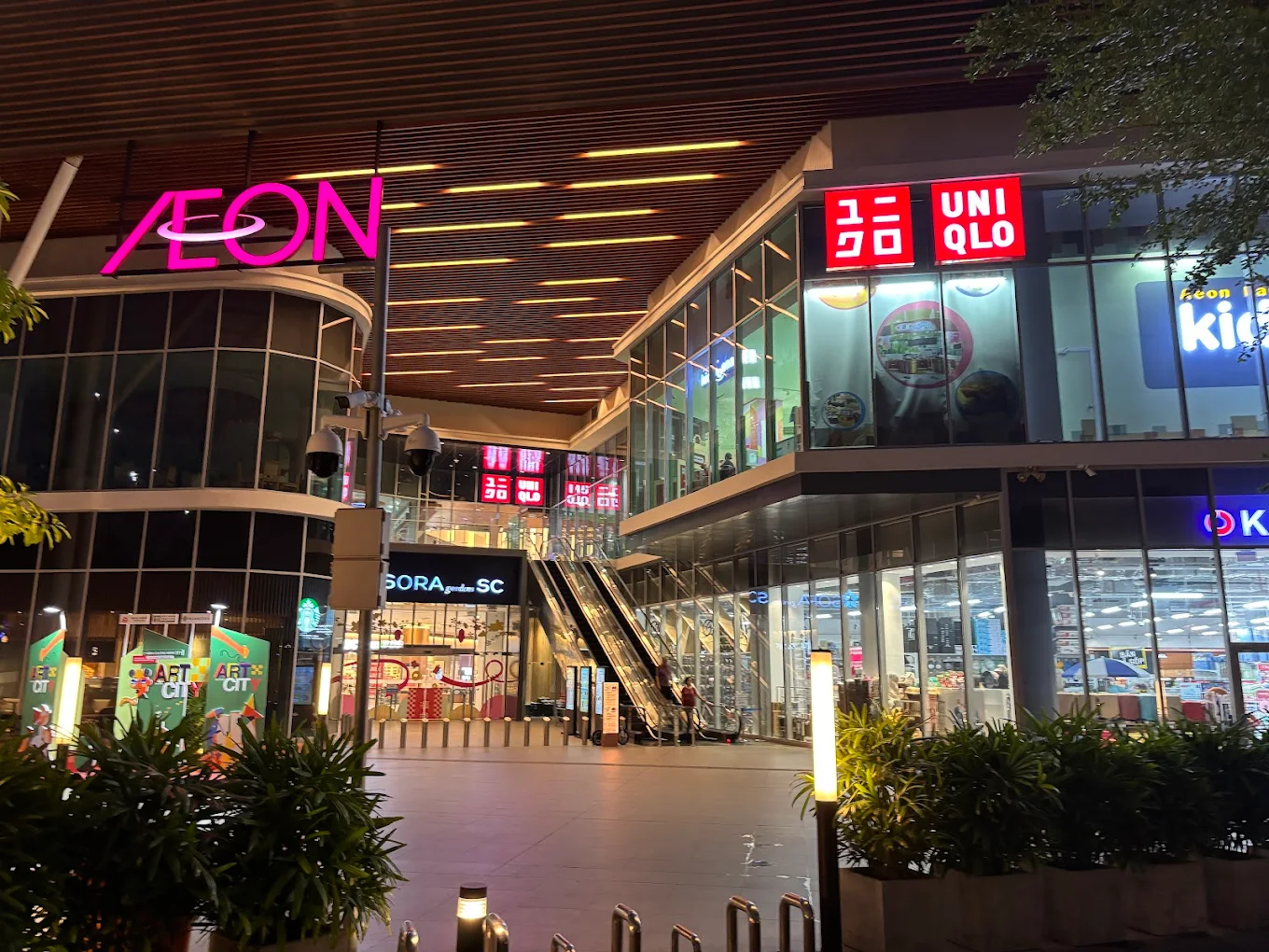 Shopping mall SORA Garden SC Binh Duong