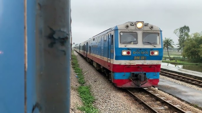 Train tickets from Di An to Minh Khoi