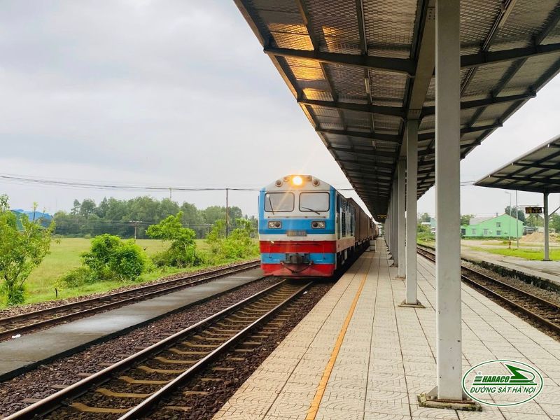 Train tickets from Di An to Quang Ngai