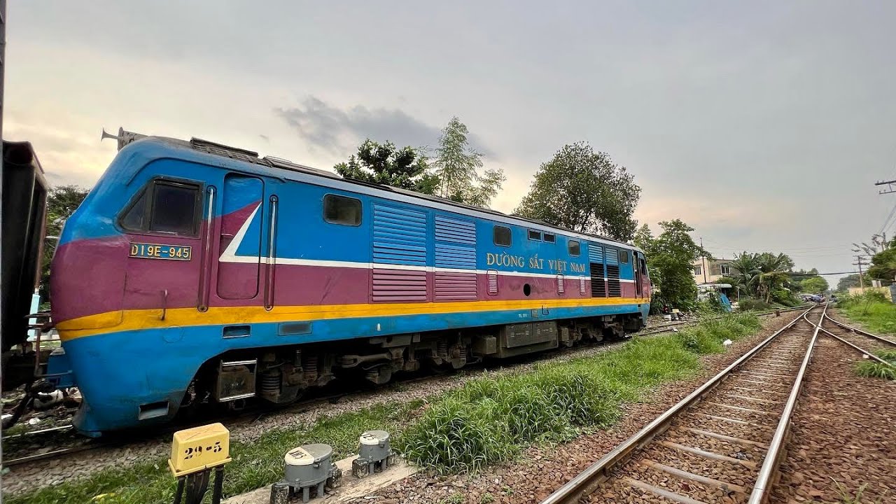 Vé tàu Dĩ An Suối Kiết