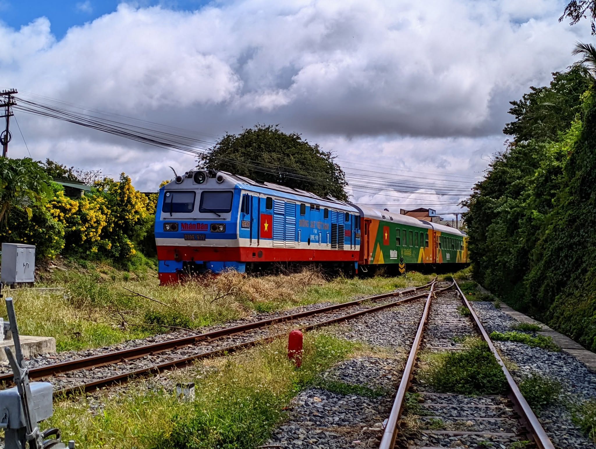 Train tickets from Di An to Thap Cham