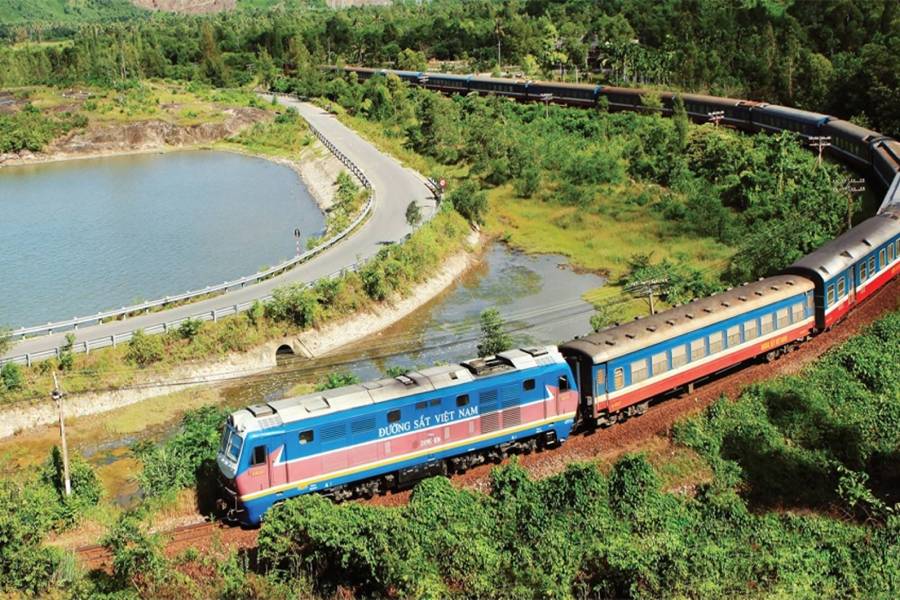 Train tickets from Saigon to Quang Ngai