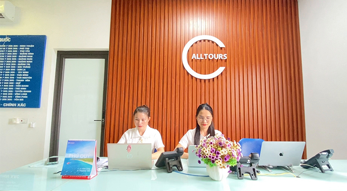 Hành khách tại Đồng Nai có thể sử dụng vé điện tử trực tiếp trên điện thoại khi lên tàu, không cần in vé giấy