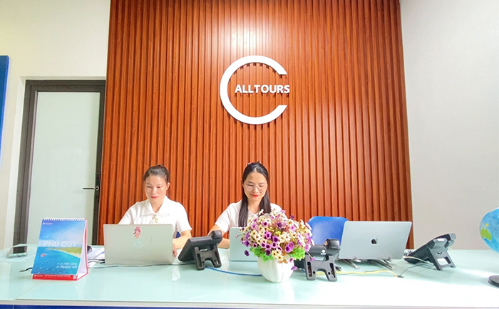 Hành khách ở Bình Dương mua vé tàu không cần ra phòng vé mà có thể thực hiện mua trực tuyến