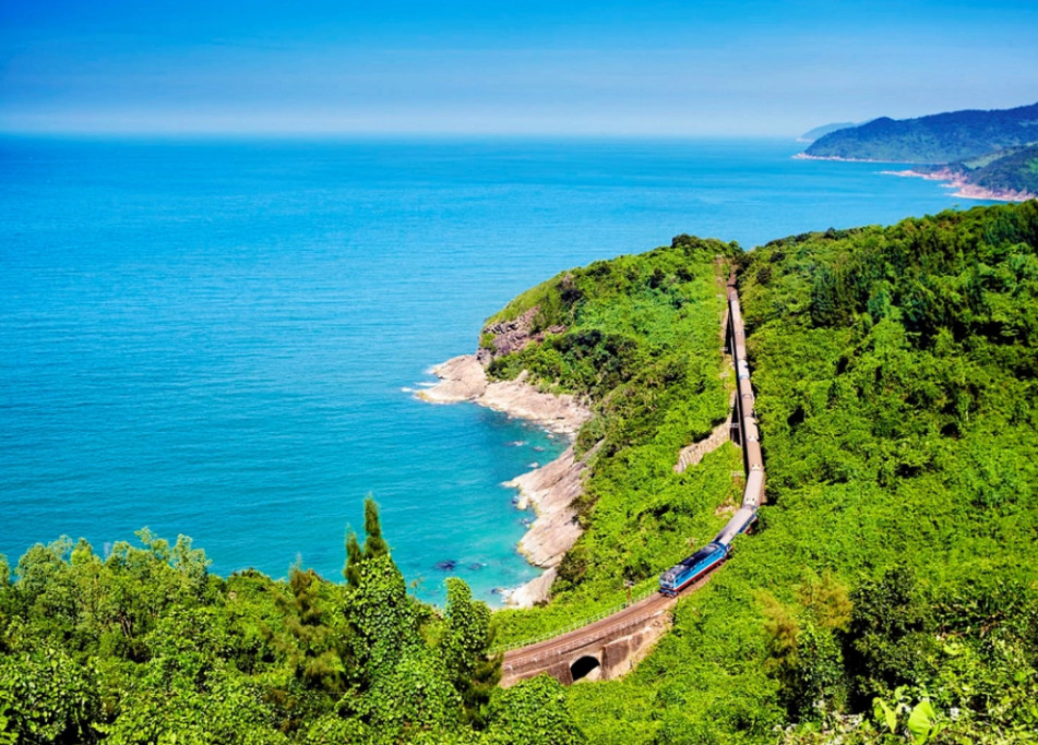 Bờ biển dài đẹp tại Bình Thuận