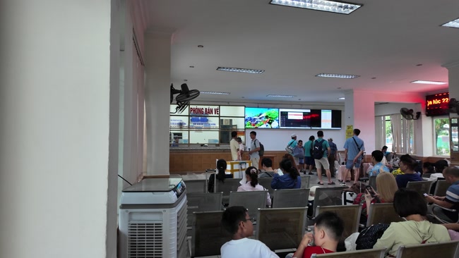 Train ticket agency in Hoa Binh