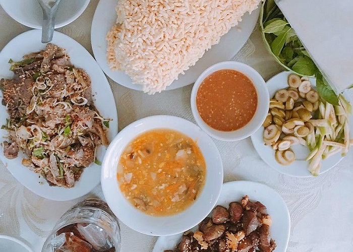 Đặc sản dê núi khi đến Ninh Bình