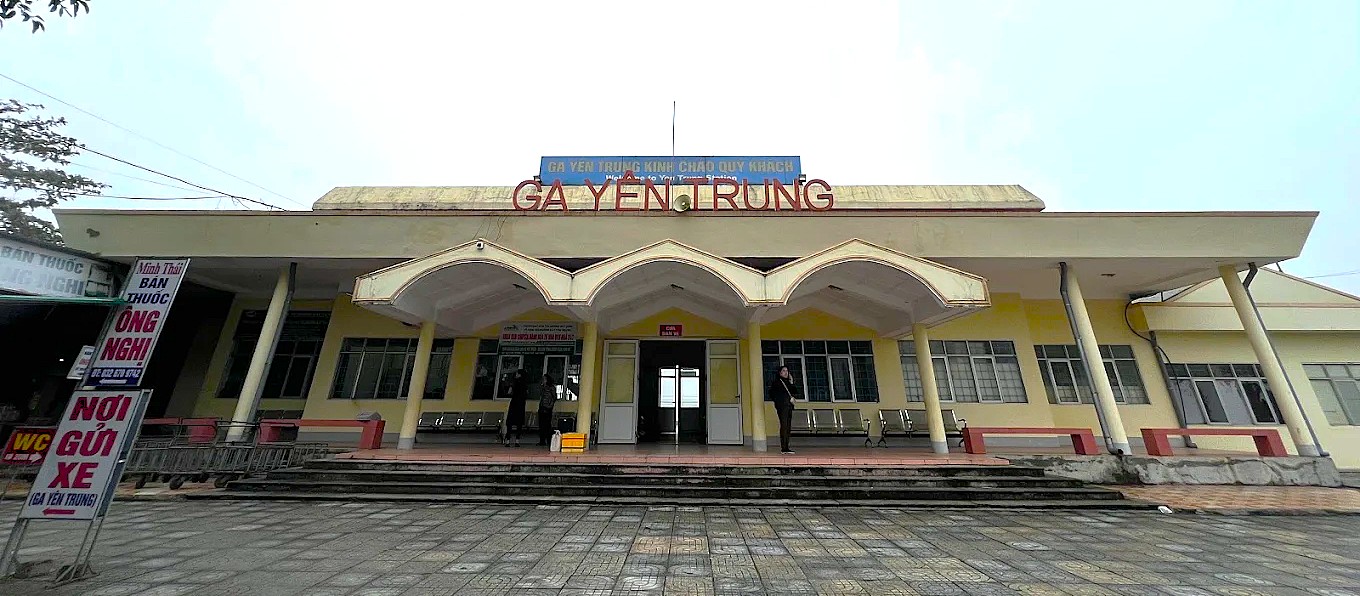 Ga Yên Trung