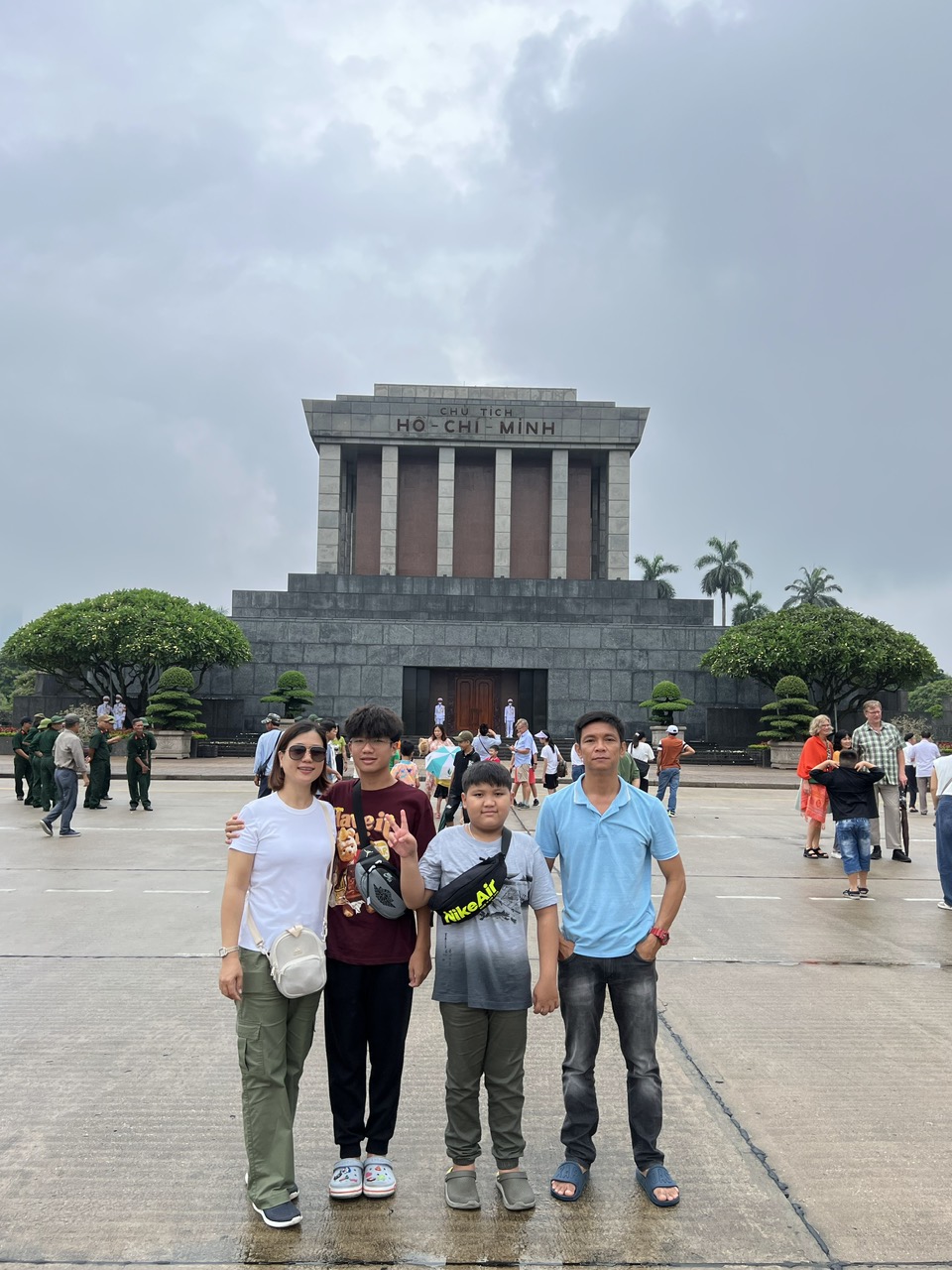 Lăng Chủ tịch Hồ Chí Minh