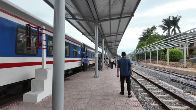 Để chuyến tàu LP8 thuận lợi, hành khách cần lưu ý một số thông tin quan trọng