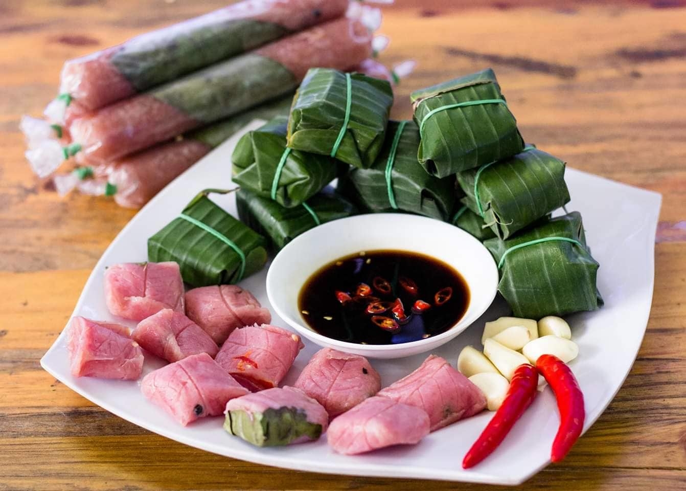 Món nem chua đặc sản Ninh Hòa