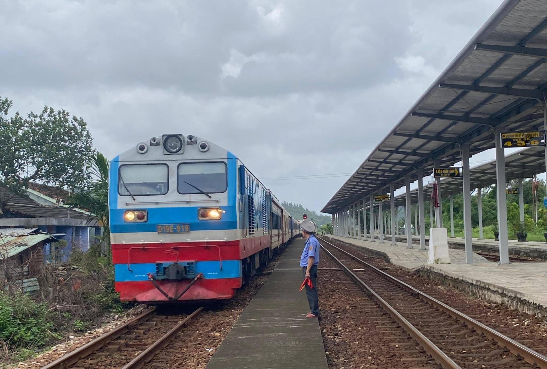 Vé tàu Sài Gòn Minh Khôi